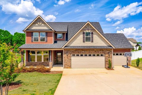 Previously sold for $469,000