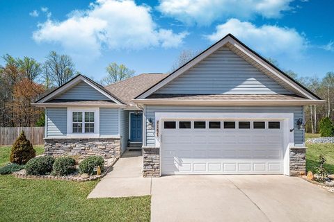 161 Albus Dr