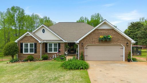 210 Sugar Tree Court sold home in Tymberbrook, Lyman, SC