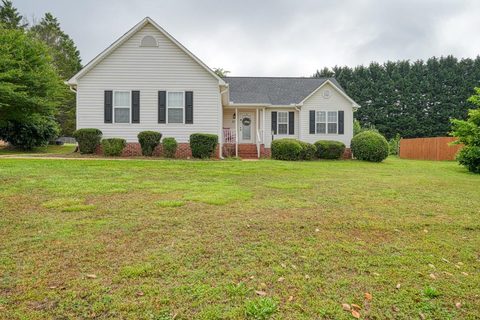 315 Tartan Court sold home in Highland Ridge, Boiling Springs, SC