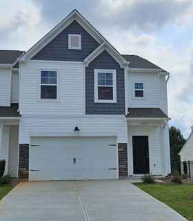 3032 Olivette Place