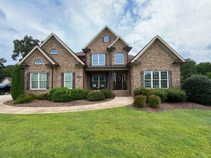 215 Cobblestone Xing sold home in The Crossing at Cherokee National, Gaffney, SC