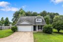 320 Gibbs Road sold home in Wellford, SC