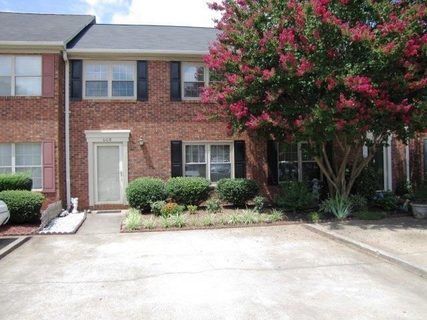 608 N Townes Court sold townhome in Westover Twns, Spartanburg, SC