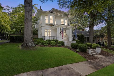 254 Connecticut Ave