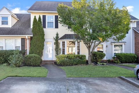 317 W Pointe Drive sold townhome in West Point, Spartanburg, SC
