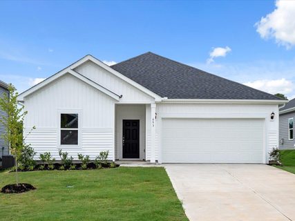 653 Orsman Trail
