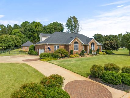 420 Waterford Pointe Drive