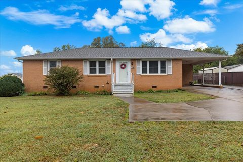808 E Main St sold home in Ridgewood Heights, Duncan, SC