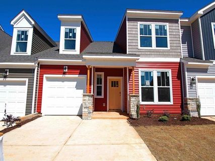 1311 Summer Gold Way