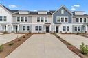 657 Blossom Run sold home in Spartanburg, SC