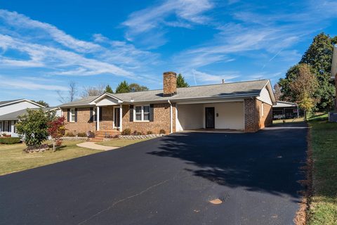 20 Willow Run Terrace sold home in Stonecreek, Spartanburg, SC