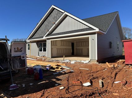 124 W Caylee Way