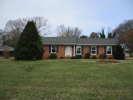 421 Lowndes Drive