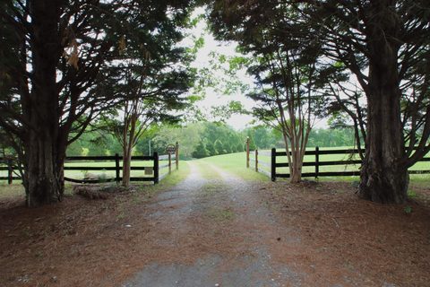 1920 Landrum Mill Road sold home in Enclave at Fairview Farms, Campobello, SC