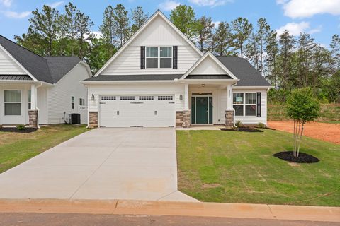 3329 Navin Trail