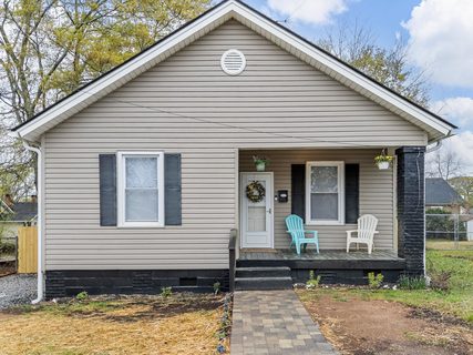 446 Gentry Street