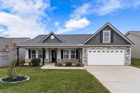 281 Highland Springs Loop