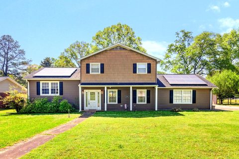 296 Ferndale Drive sold home in Ferndale, Boiling Springs, SC