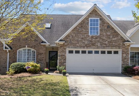 Previously sold for $295,000