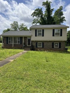 201 Sheffield Drive sold home in Wadsworth Hills, Spartanburg, SC