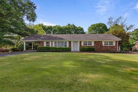 8 Montford Avenue sold home in Green Acres, Boiling Springs, SC