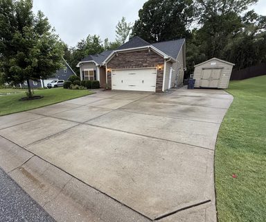 118 W Pyrenees Drive sold home in Shiloh Farm, Lyman, SC