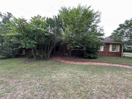 600 Sharondale Ct Court sold home in Beverly Woods, Spartanburg, SC