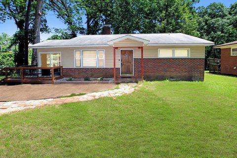 101 Coldbrook Drive