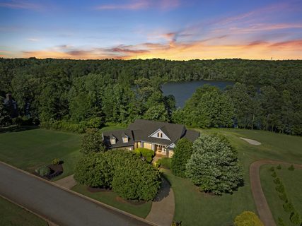 404 N Tidewater Trail