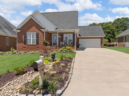 312 Terrace Hills Drive sold home in Sugar Ridge, Boiling Springs, SC