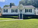 127 S Cleveland Park Drive sold home in Spartanburg, SC