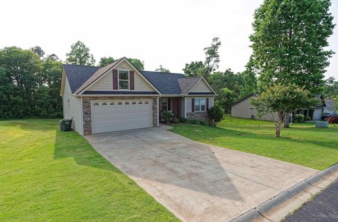 314 Hallie Olivia Drive sold home in Copperleaf, Inman, SC
