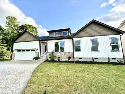 206 Page Creek Boulevard