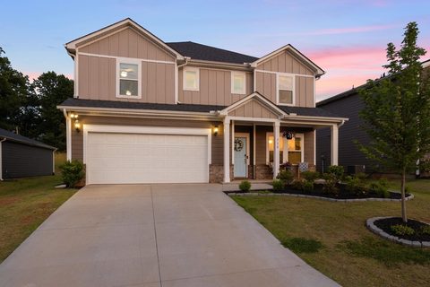 738 Burghley Circle