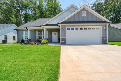 119 W Caylee Way