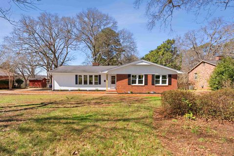 306 Fernwood Drive