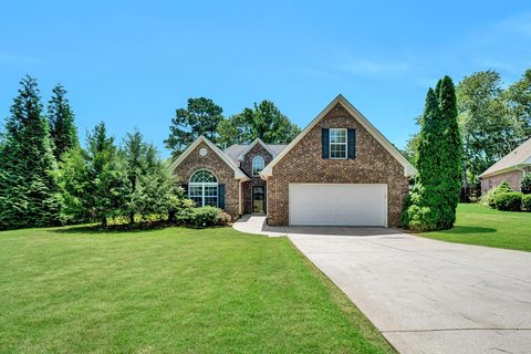 711 Waxwing Court