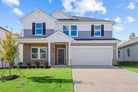 1612 Erindale Drive