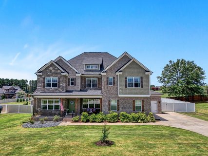 209 Willow Creek Way sold home in Enclave at Willow Creek, Greer, SC
