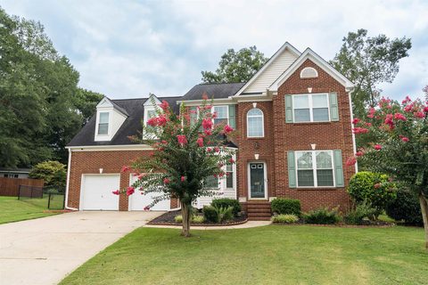 570 E Abington Way sold home in Woodlands, Spartanburg, SC