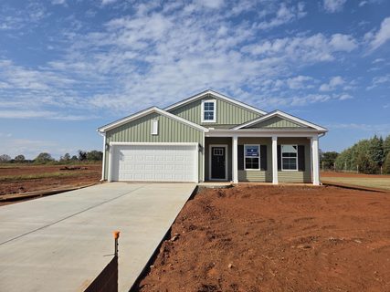 410 Dodger Avenue active home in Dove Hollow, Chesnee, SC