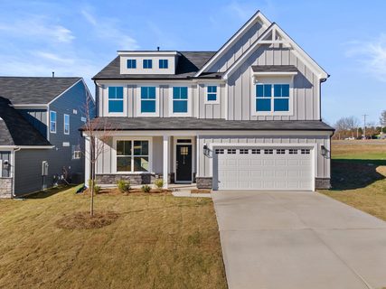 1716 Constitution Lane active home in Founders Club, Moore, SC