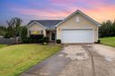 408 Royalston Court sold home in Duncan, SC