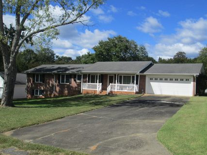 A home in Five Oaks