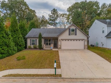 562 Chastine Drive sold home in James Creek, Spartanburg, SC