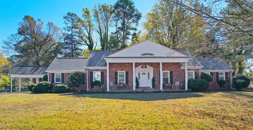201 Crestview Dr
