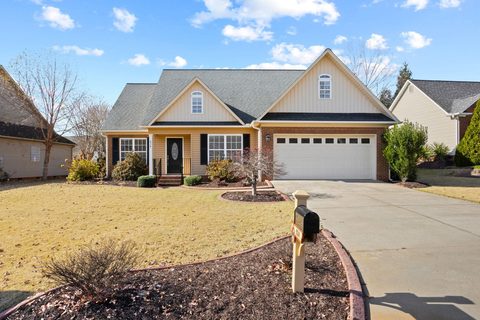 634 Secretariat Drive sold home in Belmont, Boiling Springs, SC