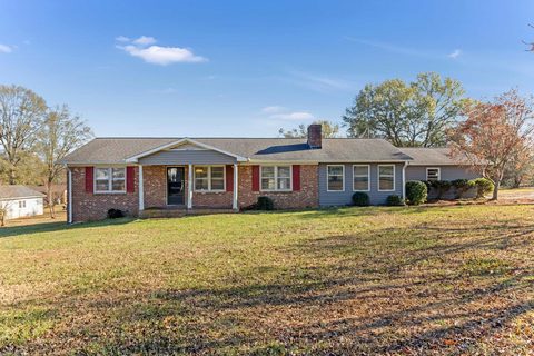 130 Sprouse Rd sold home in Bellview Acres, Spartanburg, SC