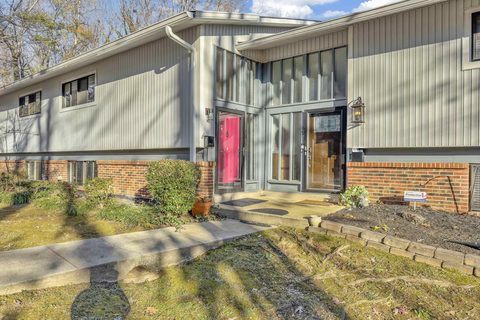 70 Briarview Circle